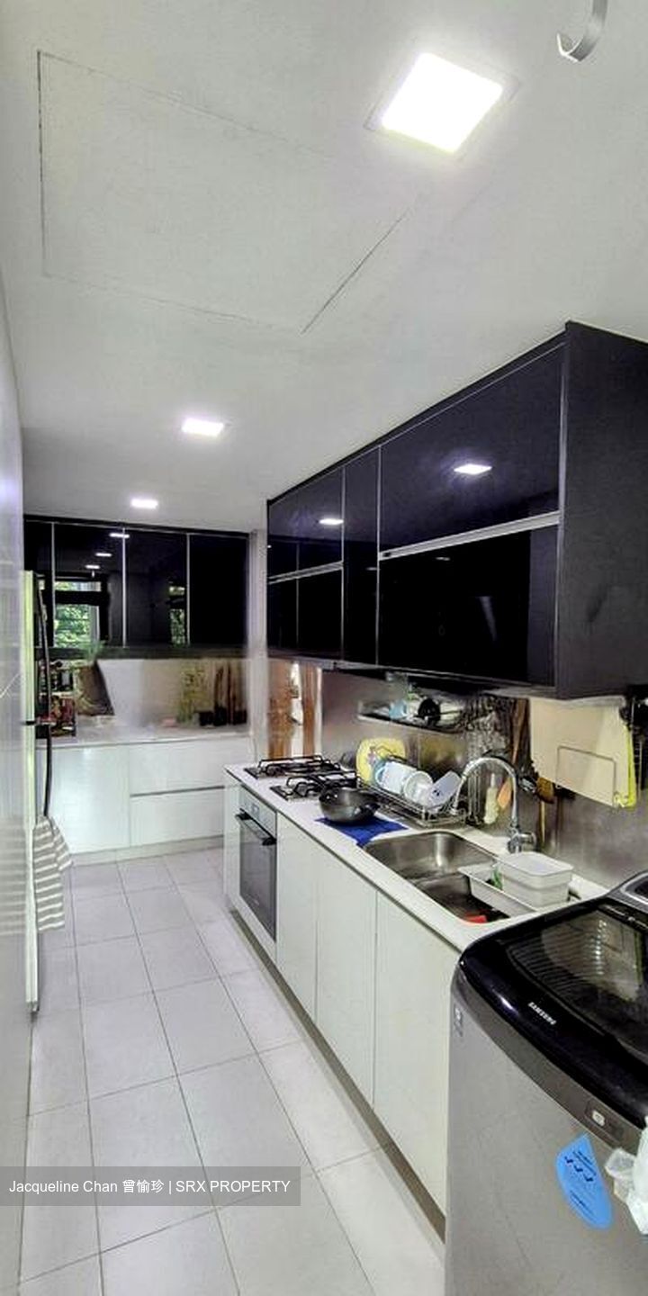 The Beverly (D21), Apartment #460551411